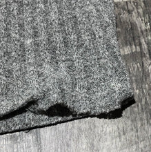 Load image into Gallery viewer, Wilfred Free grey crop long sleeve - Hers size XXS

