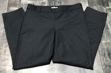 Load image into Gallery viewer, Babaton black mid rise skinny dress pants - Hers size 8
