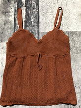 Load image into Gallery viewer, Wilfred brown cropped tank top - Hers size 2XS
