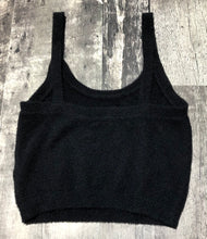 Load image into Gallery viewer, Wilfred Free black fuzzy crop tank top - Hers size M
