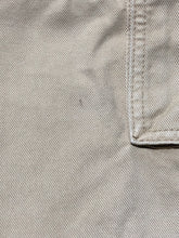 Load image into Gallery viewer, TNA khaki high rise cargo jeans - Hers size 00
