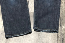 Load image into Gallery viewer, Frame dark blue crop jeans - Hers size 30
