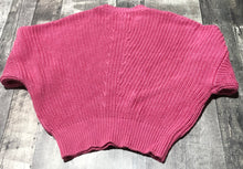 Load image into Gallery viewer, Banana Republic pink heavy knit 3/4 sleeve sweater - Hers size M
