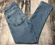 Load image into Gallery viewer, Agolde light blue/dark blue high rise jeans - Hers size 26
