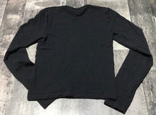 Load image into Gallery viewer, Sunday Best black long sleeve crop shirt - Hers size M
