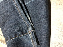 Load image into Gallery viewer, AG dark blue mid rise skinny straight jeans - Hers size 26

