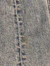 Load image into Gallery viewer, Denim Forum light blue high rise straight leg jeans - Hers size 23
