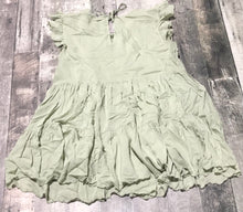 Load image into Gallery viewer, Wilfred mint green dress - Hers size S
