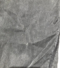 Load image into Gallery viewer, lululemon black loose jogger pants - Hers size 8
