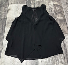 Load image into Gallery viewer, Babaton black sleeveless blouse - Hers size XS
