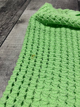 Load image into Gallery viewer, GAP green crochet dress - Hers size S
