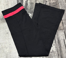 Load image into Gallery viewer, lululemon black/pink low rise wide leg yoga pants - Hers size approx M
