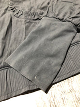 Load image into Gallery viewer, lululemon dark grey light zip up jacket - Hers size 4
