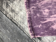 Load image into Gallery viewer, True Religion purple low rise skinny jeans - Hers size 28
