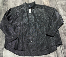 Load image into Gallery viewer, GAP black/silver pinstripe the big shirt button up - Hers size M
