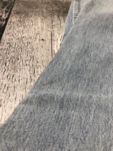 Load image into Gallery viewer, Rag &amp; Bone light blue mid rise straight leg cuffed jeans - Hers size 25
