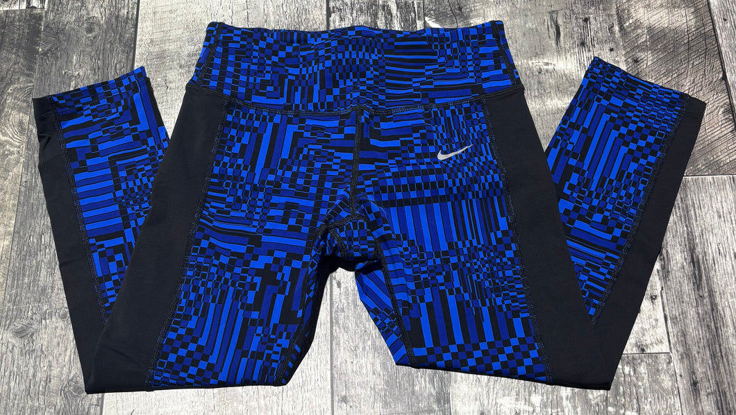 Nike black/blue cropped leggings - Hers size S