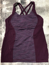 Load image into Gallery viewer, lululemon purple tank top - Hers size approx M
