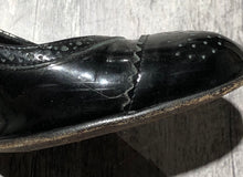 Load image into Gallery viewer, Kate Spade black heels - Hers size 9.5
