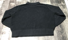 Load image into Gallery viewer, Banana Republic black crop knit sweater - Hers size M
