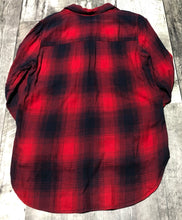Load image into Gallery viewer, Madewell red/navy button up plaid blouse - Hers size M
