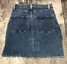 Load image into Gallery viewer, Wilfred Free blue denim skirt - Hers size 2
