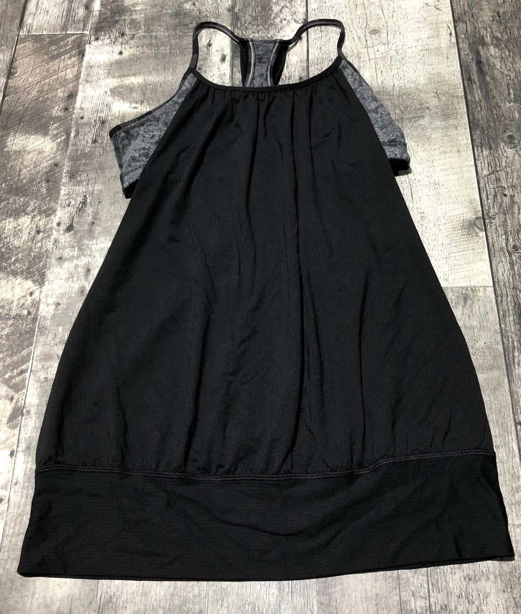lilies black/grey tank top - Hers size 10