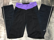 Load image into Gallery viewer, lululemon black/purple pants - Hers size 2
