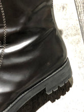 Load image into Gallery viewer, Jimmy Choo black/brown boots - Hers size 39
