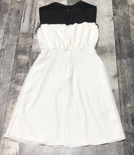 Load image into Gallery viewer, BCBG black/white dress - Hers size 2
