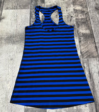 Load image into Gallery viewer, lululemon blue/black tank top - Hers size approx S
