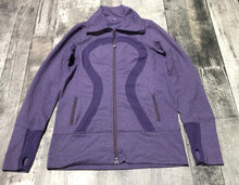 Load image into Gallery viewer, lululemon purple zip up sweater - Hers size 8
