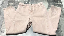 Load image into Gallery viewer, Topshop light pink beige high rise jeans - Hers size 28
