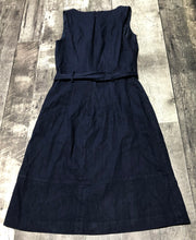 Load image into Gallery viewer, Willow &amp; Thread navy dress - Hers size 0
