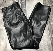 Load image into Gallery viewer, GAP black high rise fake leather slim pants - Hers size 29
