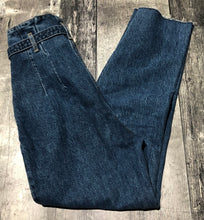 Load image into Gallery viewer, Abercrombie &amp; Fitch high rise jeans - Hers size 24
