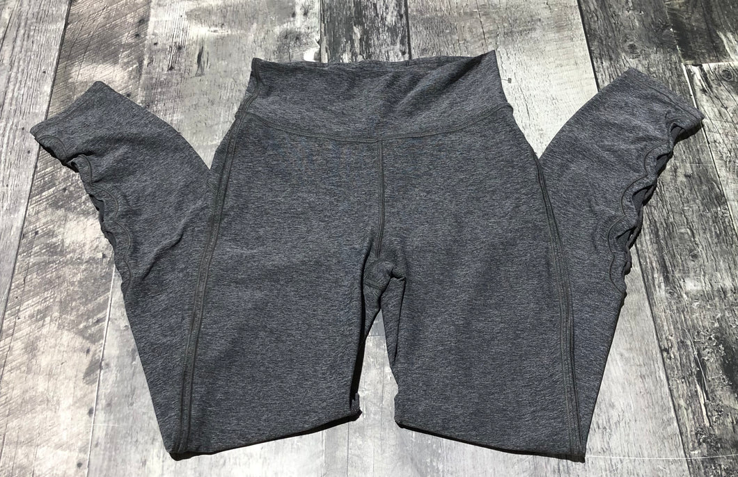 lululemon grey leggings - Hers size 4