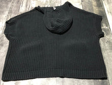 Load image into Gallery viewer, Aerie black oversized knit button up cardigan - Hers size XS
