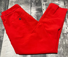 Load image into Gallery viewer, Banana Republic red crop pants - Hers size 2
