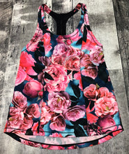 Load image into Gallery viewer, lululemon black/pink/blue tank top - Hers size approx M
