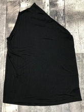 Load image into Gallery viewer, Babaton black one shoulder top - Hers size M
