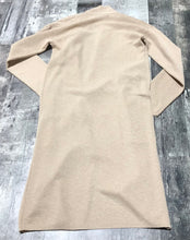 Load image into Gallery viewer, Babaton beige maxi cardigan - Hers size XS
