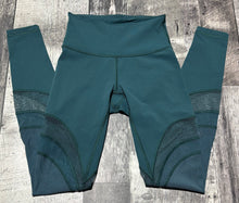 Load image into Gallery viewer, lululemon teal leggings - Hers size 2
