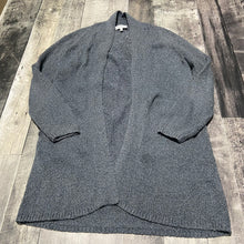 Load image into Gallery viewer, Community grey cardigan- Hers size XS
