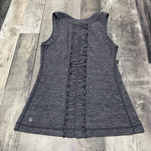 Load image into Gallery viewer, Lululemon grey shirt - Hers no size approx 6
