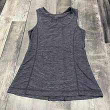 Load image into Gallery viewer, Lululemon grey shirt - Hers no size approx 6
