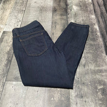 Load image into Gallery viewer, Joe’s blue pants - Hers size 27
