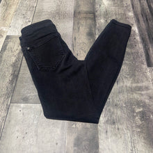 Load image into Gallery viewer, Pilcro black jeans - Hers size 26
