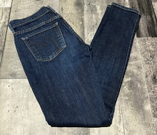 Load image into Gallery viewer, Citizens of Humanity blue low rise jeans - Hers size 26
