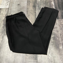 Load image into Gallery viewer, Talula black pants - Hers size 4
